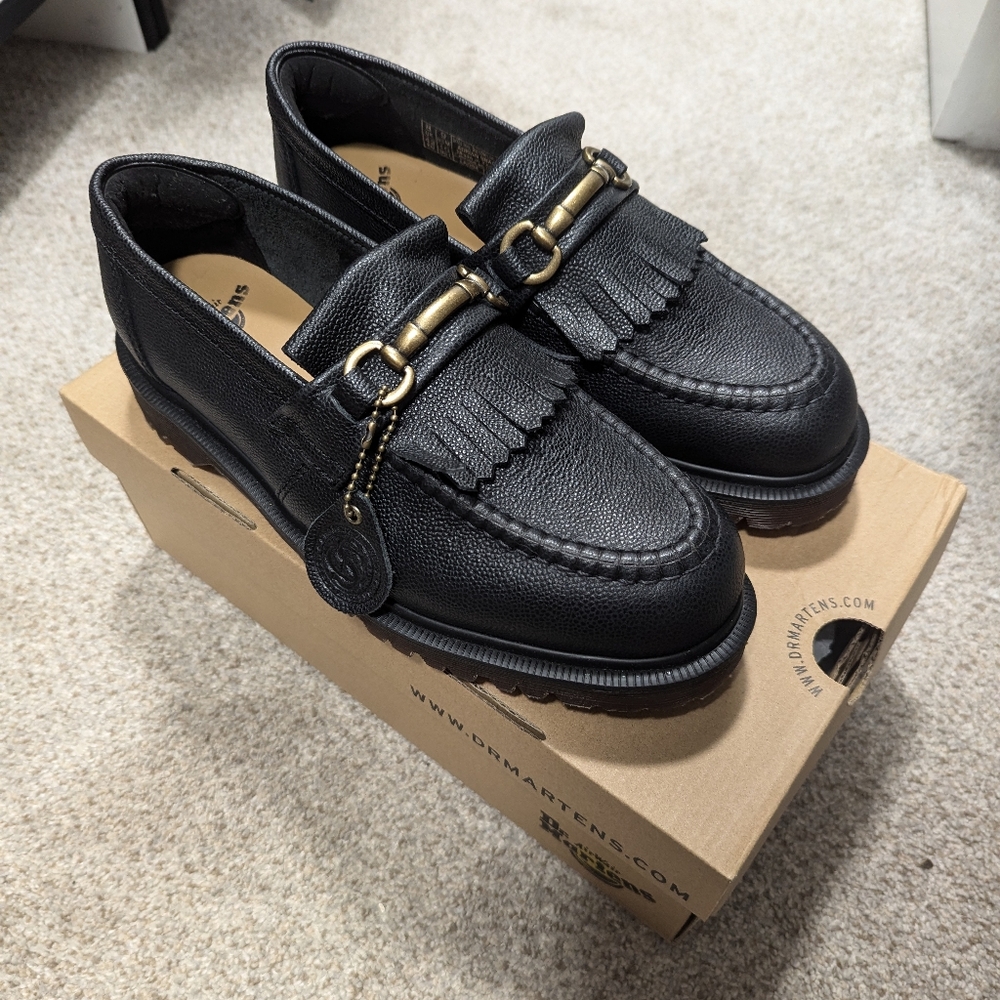 Dr. Martens Adrian Snaffle Black Westminster